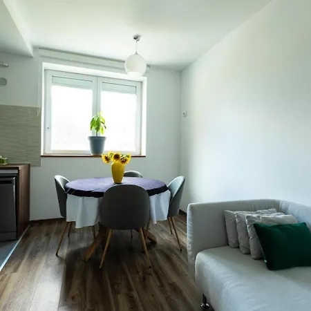 The Hidden Dream- Smarthouse Апартаменти